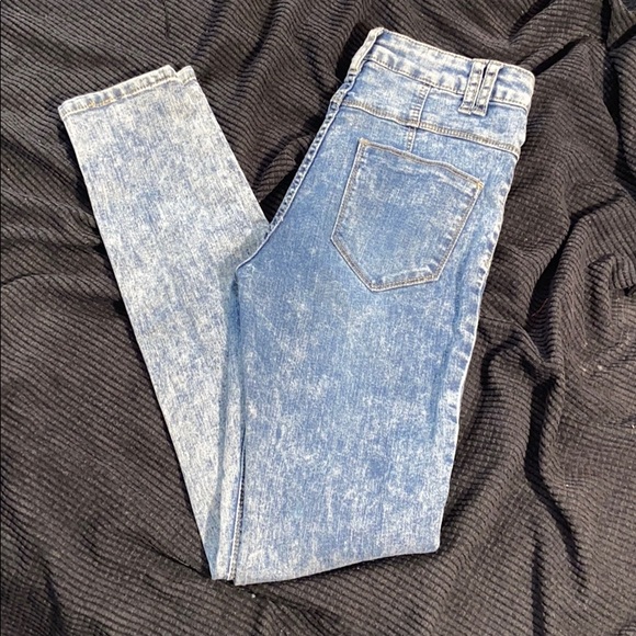 mid-rise acid washed jeans - Picture 3 of 4